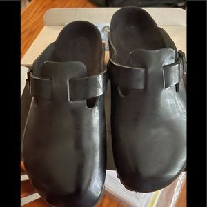 Black patent leather Birkenstocks (Boston’s)